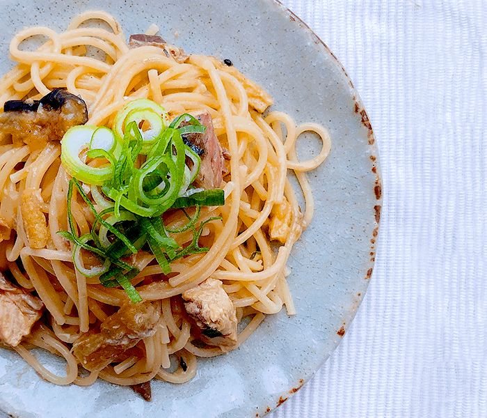 じゅわーっと揚げなすと鯖のみそパスタ