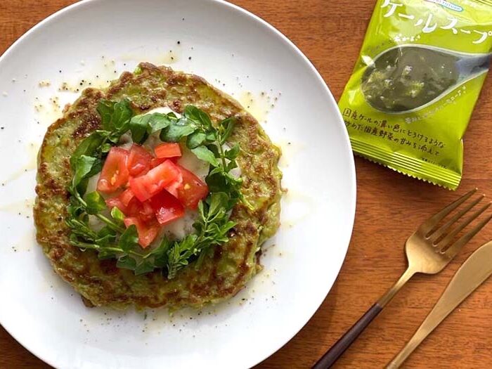 葉野菜をたっぷりと！緑の洋風お好み焼き