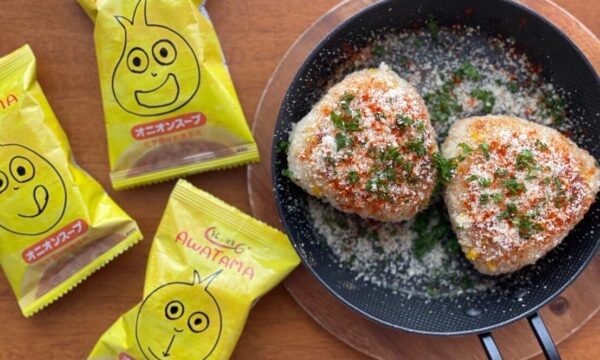 おかわりが止まらない！！甘くて香ばしい焼きおにぎりのタイトル画像