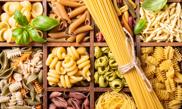 【グルテンフリーも！】代表的なパスタの種類8つと料理を紹介のタイトル画像