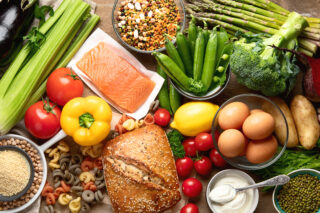 食生活を見直してみよう！健康な体をつくる食べものとはのタイトル画像