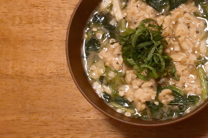 ねばねば野菜のおみそ汁を使ったもっとねばねばみそ汁のレシピ記事サムネイル