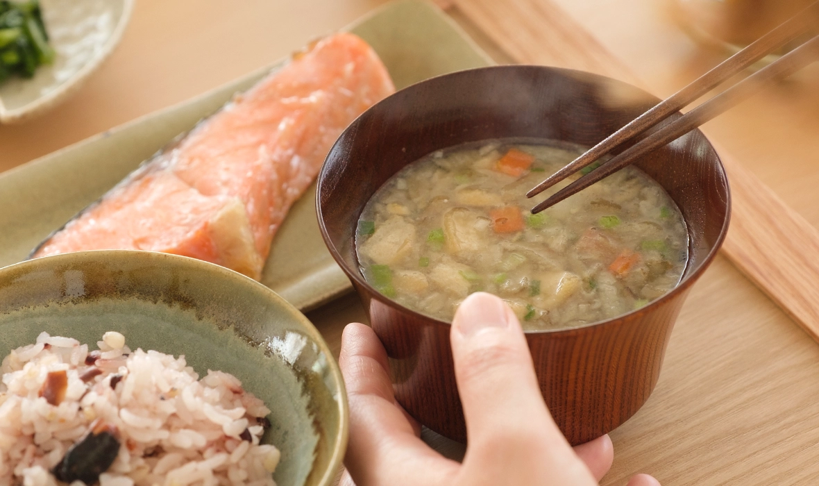 お味噌汁の写真