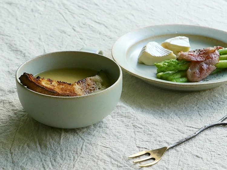 リム中鉢 02 | 【公式】コスモス食品のオンラインショップ リム中鉢 02 | 【公式】コスモス食品のオンラインショップ