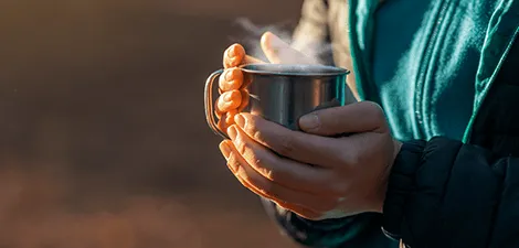 お湯を注ぐだけの簡単調理