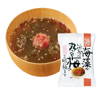 海藻がいっぱい入った丸ごと梅のお吸い物