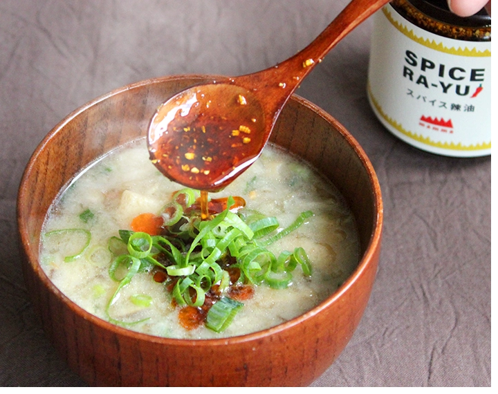 スパイス辣油×豚汁